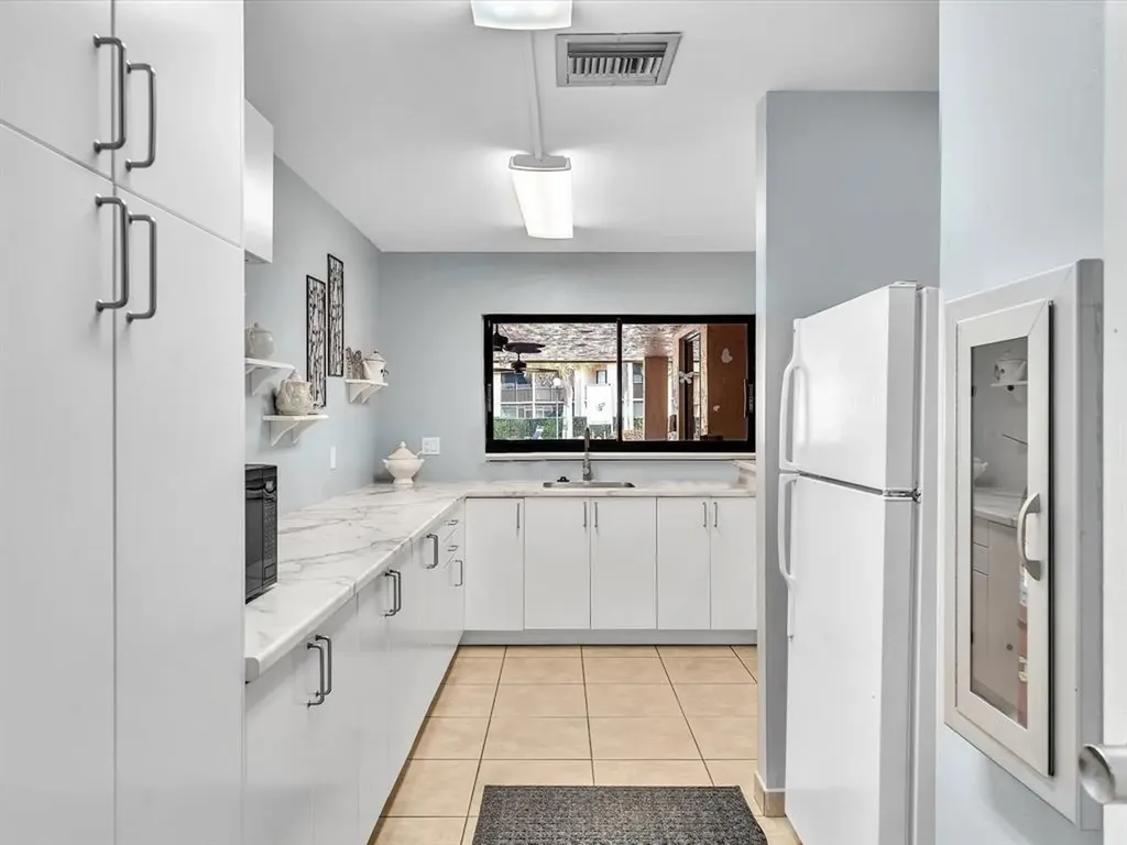2209 SW 15th Street Deerfield Beach FL 33442