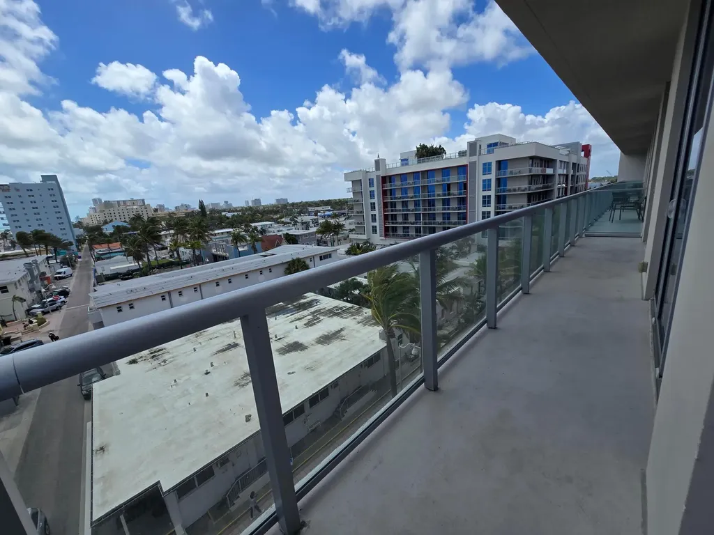 777 N Ocean Drive Hollywood FL 33019
