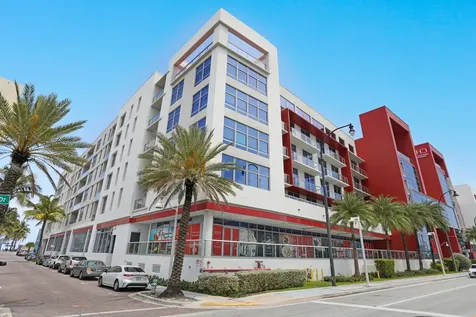 777 N Ocean Drive Hollywood FL 33019
