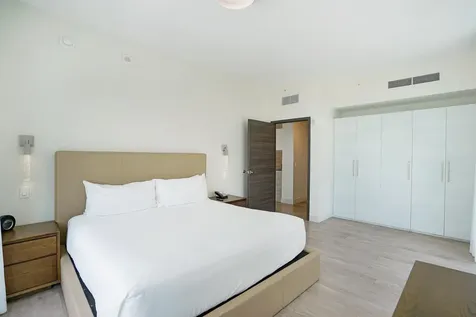777 N Ocean Drive Hollywood FL 33019