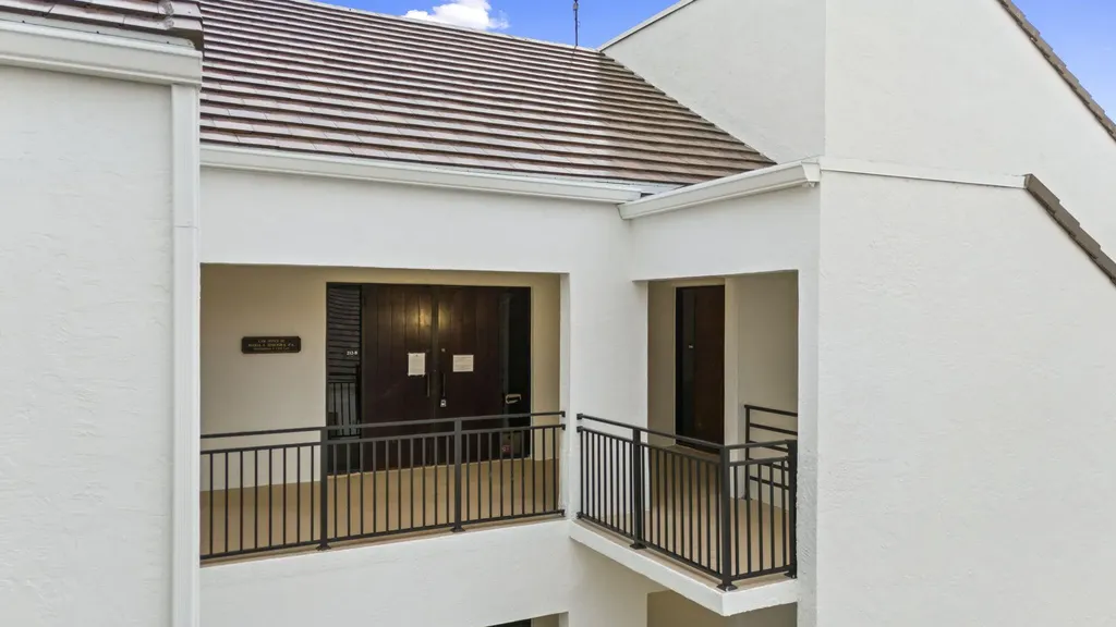 900 SE Ocean Boulevard Stuart FL