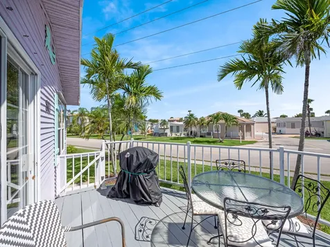 802 Nettles Boulevard Jensen Beach FL 34957
