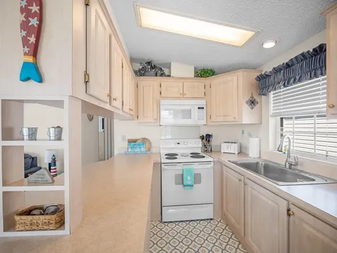 802 Nettles Boulevard Jensen Beach FL 34957