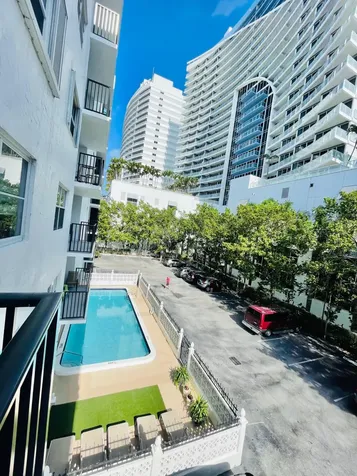 3000 Riomar Street Fort Lauderdale FL 33304