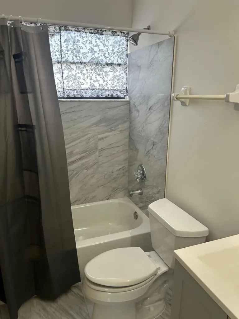 102 Sherwood Circle Jupiter FL 33458