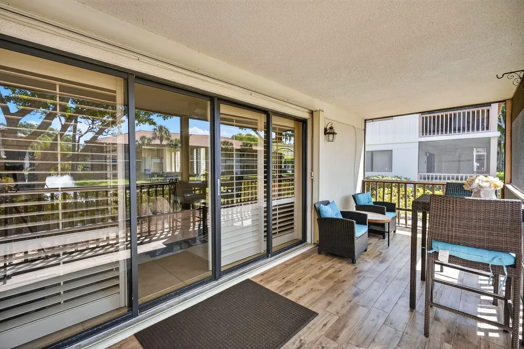 479 Brackenwood Lane N Palm Beach Gardens FL 33418