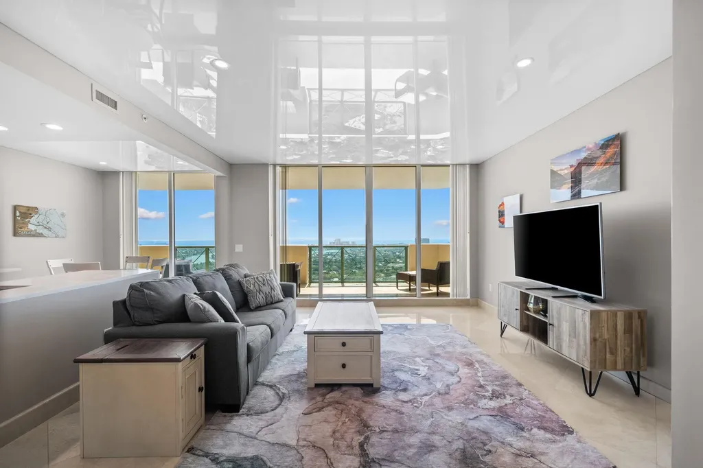 411 N New River Drive Drive E Fort Lauderdale FL 33301