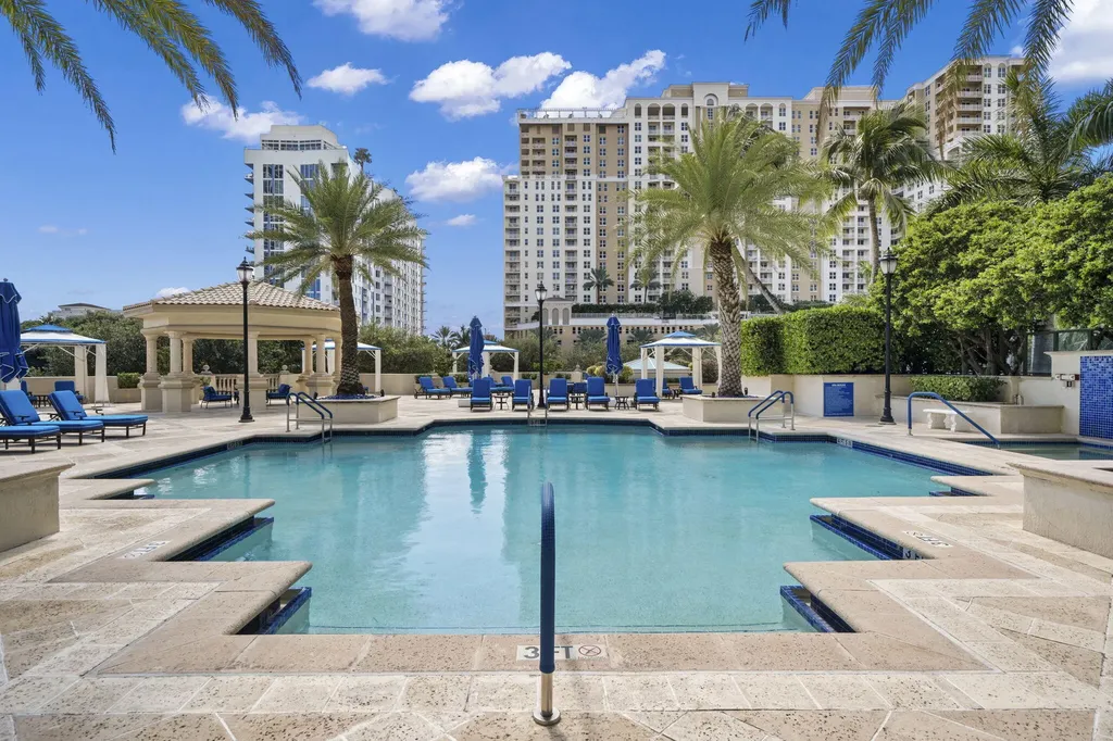 411 N New River Drive Drive E Fort Lauderdale FL 33301