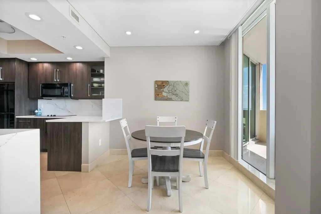 411 N New River Drive Drive E Fort Lauderdale FL 33301