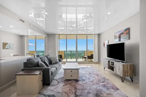 411 N New River Drive Drive E Fort Lauderdale FL 33301