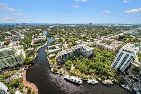 411 N New River Drive Drive E Fort Lauderdale FL 33301