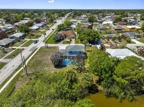 405 NE Midvale Street Port St Lucie FL 34983