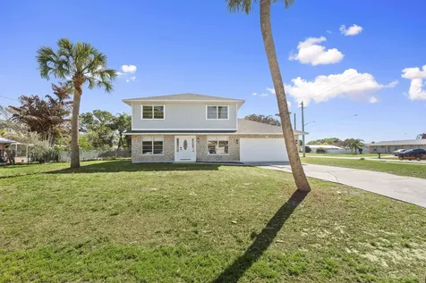 405 NE Midvale Street Port St Lucie FL 34983
