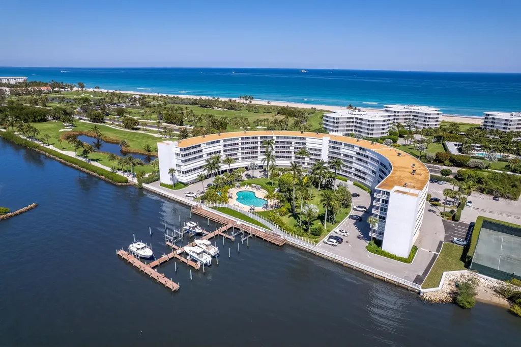 2505 S Ocean Boulevard Palm Beach FL 33480