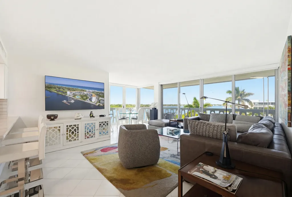 2505 S Ocean Boulevard Palm Beach FL 33480