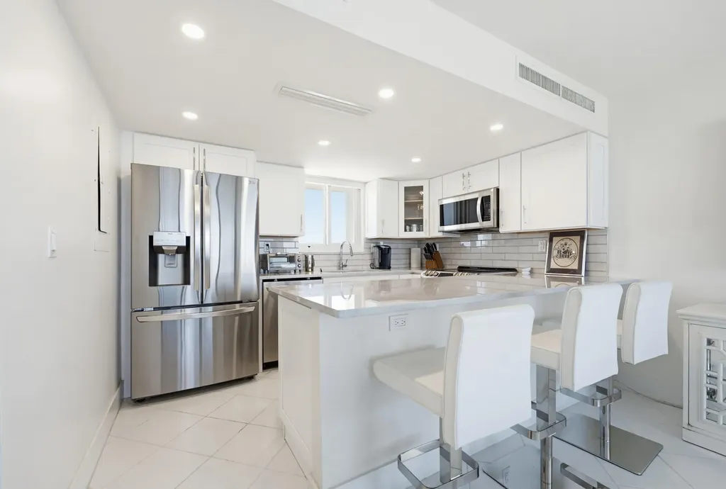 2505 S Ocean Boulevard Palm Beach FL 33480