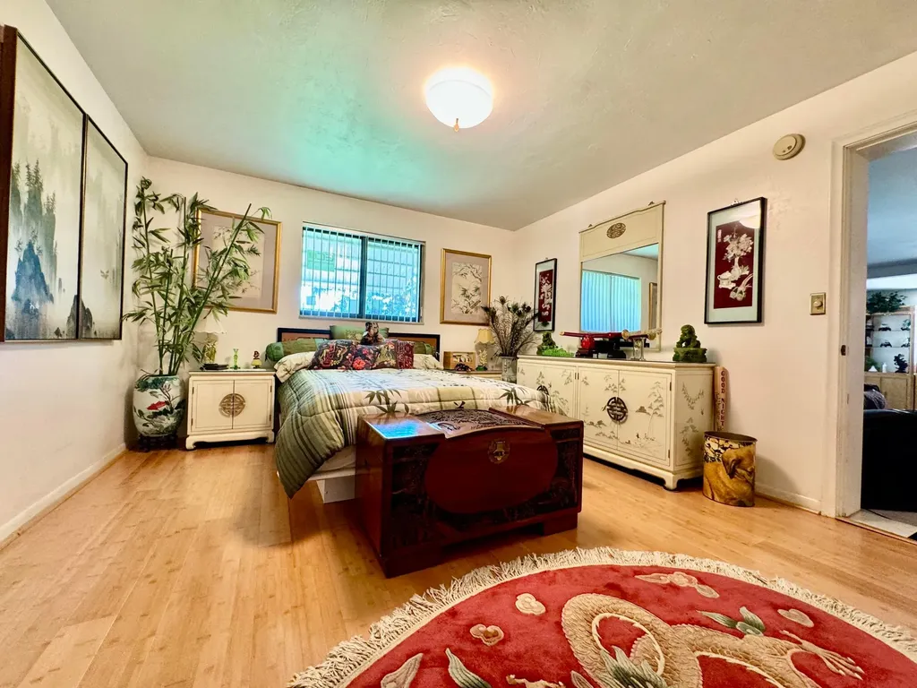 3510 Taft Street Hollywood FL 33021