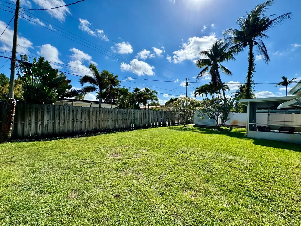 3510 Taft Street Hollywood FL 33021