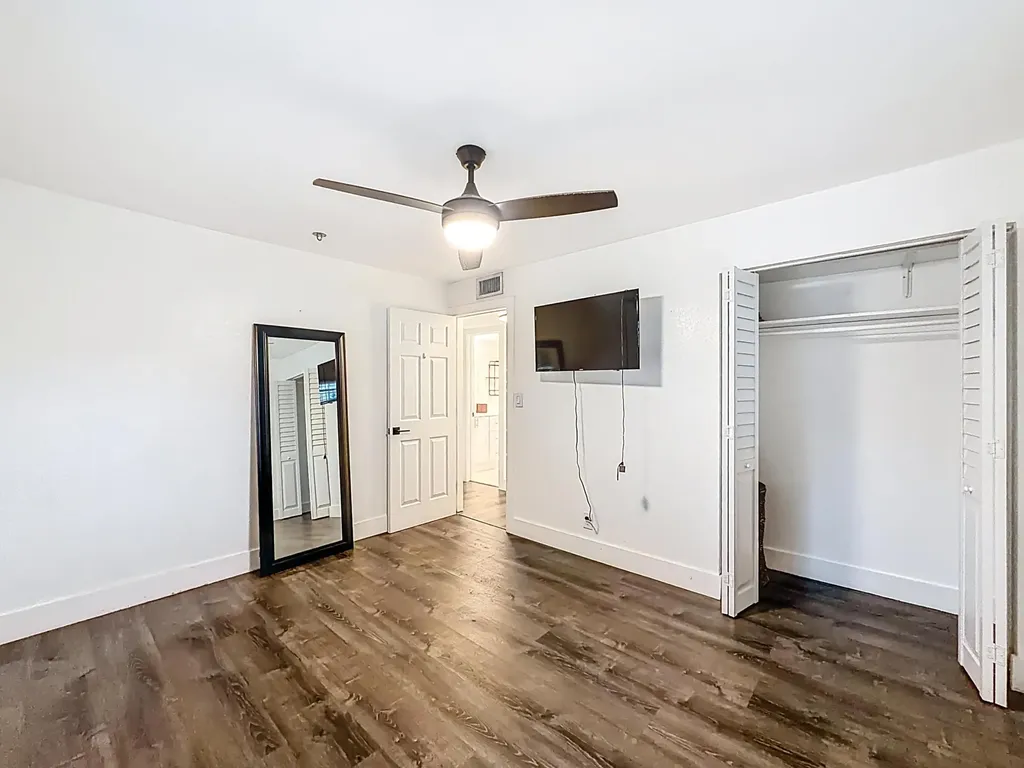305 SE 11th Avenue Pompano Beach FL 33060