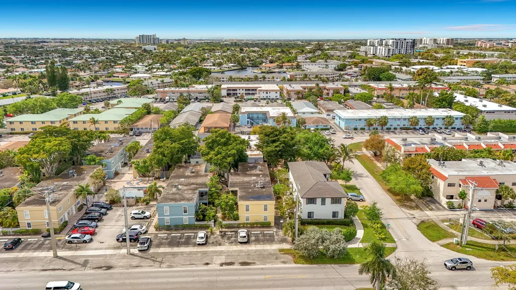 305 SE 11th Avenue Pompano Beach FL 33060