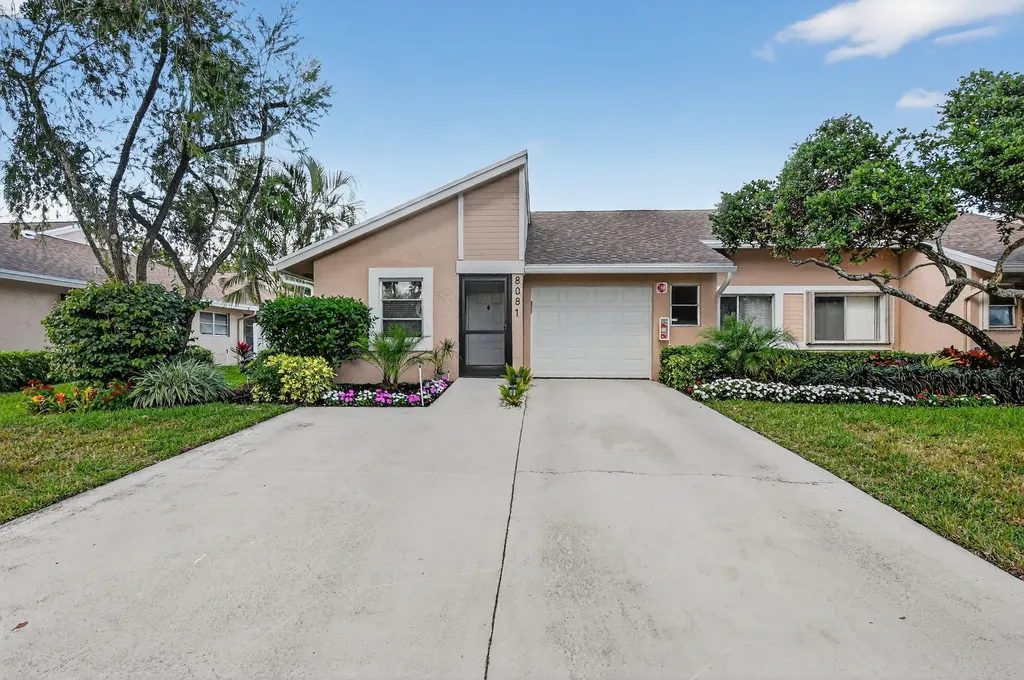 8081 Springtree Road Boca Raton FL 33496