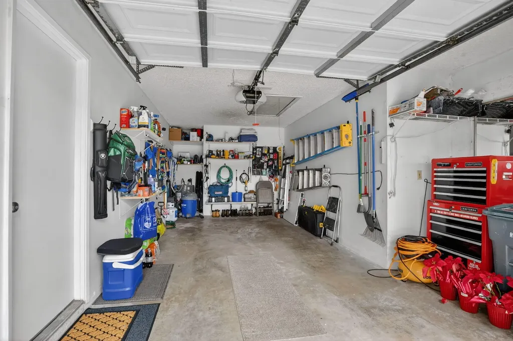 8081 Springtree Road Boca Raton FL 33496
