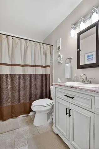 8081 Springtree Road Boca Raton FL 33496