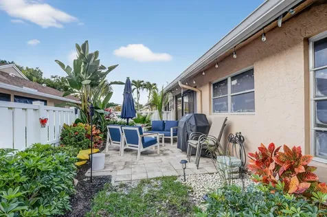 8081 Springtree Road Boca Raton FL 33496
