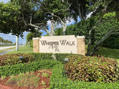 8081 Springtree Road Boca Raton FL 33496