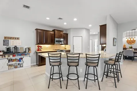 445 NW Sunflower Place Jensen Beach FL 34957