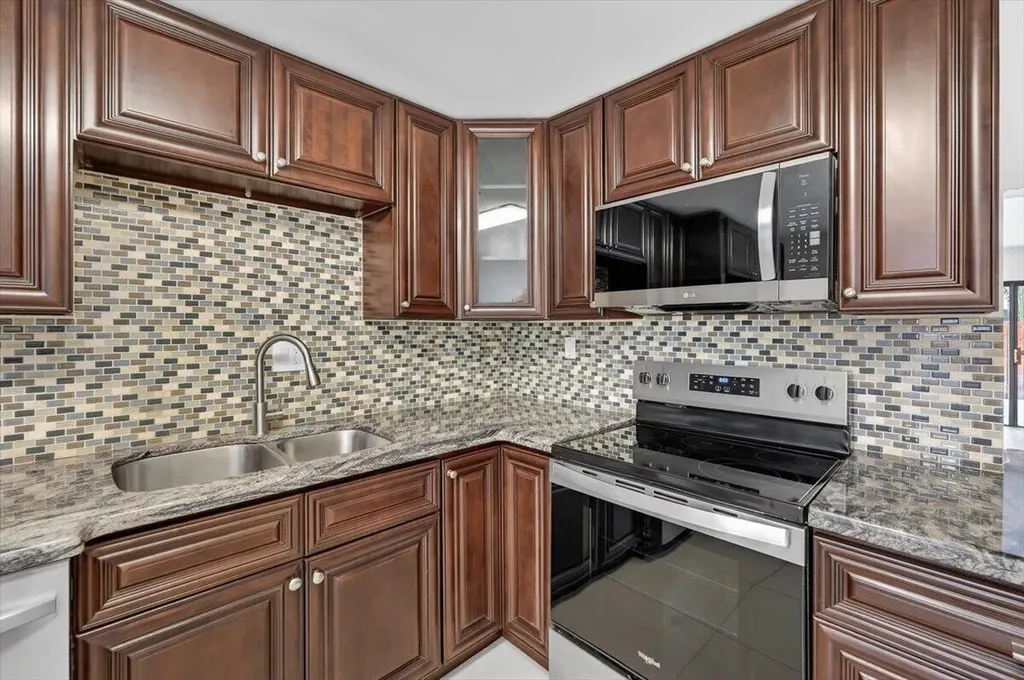 7325 SW 26th Court Davie FL 33314