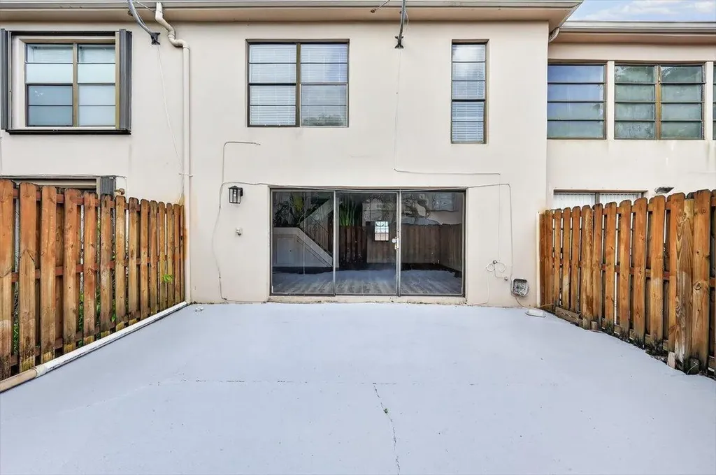 7325 SW 26th Court Davie FL 33314