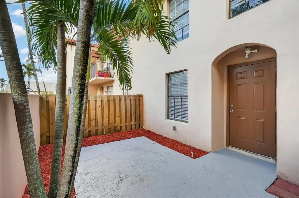 7325 SW 26th Court Davie FL 33314