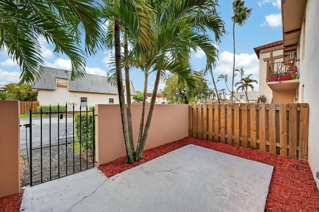 7325 SW 26th Court Davie FL 33314