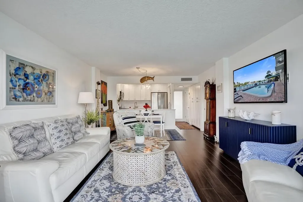 2611 N Riverside Drive Pompano Beach FL 33062