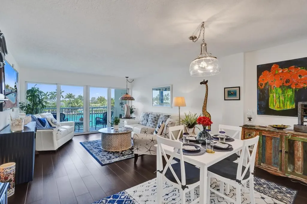 2611 N Riverside Drive Pompano Beach FL 33062