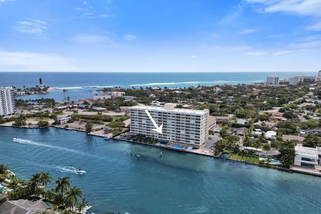 2611 N Riverside Drive Pompano Beach FL 33062