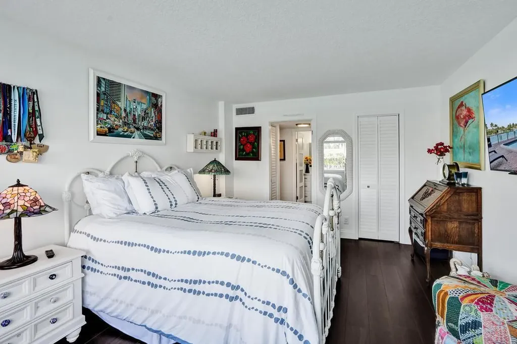 2611 N Riverside Drive Pompano Beach FL 33062
