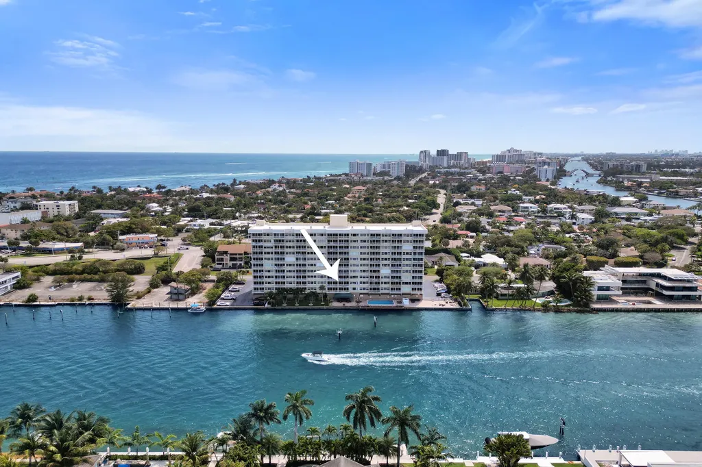 2611 N Riverside Drive Pompano Beach FL 33062