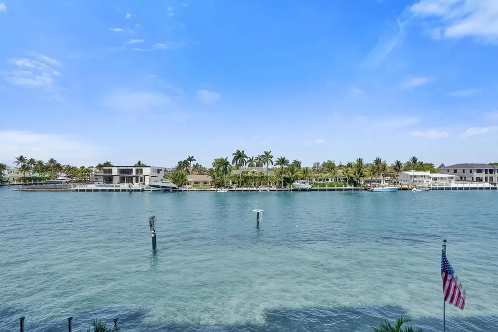 2611 N Riverside Drive Pompano Beach FL 33062