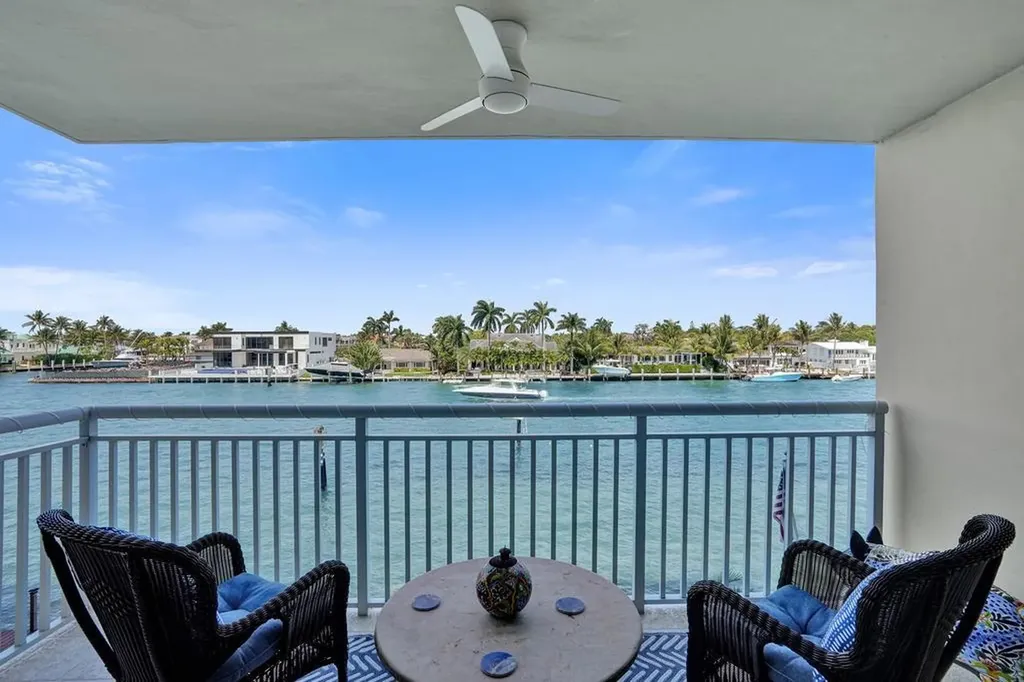 2611 N Riverside Drive Pompano Beach FL 33062