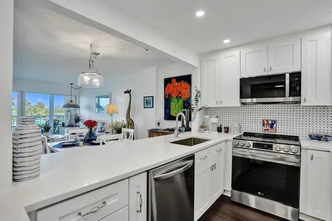 2611 N Riverside Drive Pompano Beach FL 33062