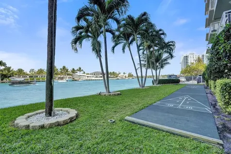 2611 N Riverside Drive Pompano Beach FL 33062