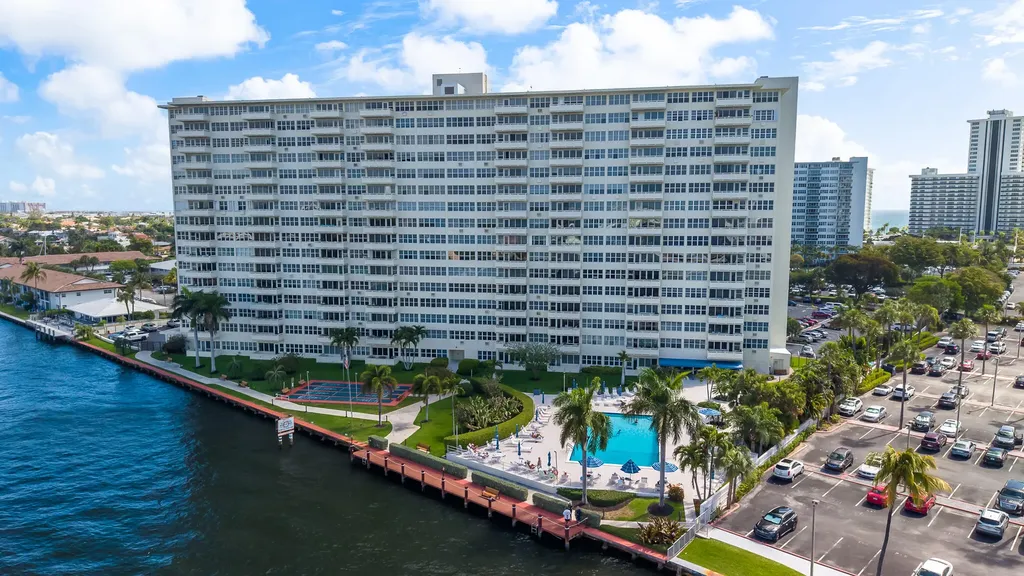 3200 NE 36th Street Fort Lauderdale FL 33308