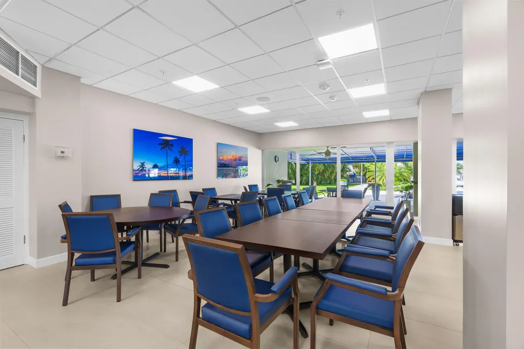 3200 NE 36th Street Fort Lauderdale FL 33308