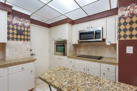 3200 NE 36th Street Fort Lauderdale FL 33308