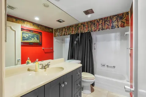 3200 NE 36th Street Fort Lauderdale FL 33308
