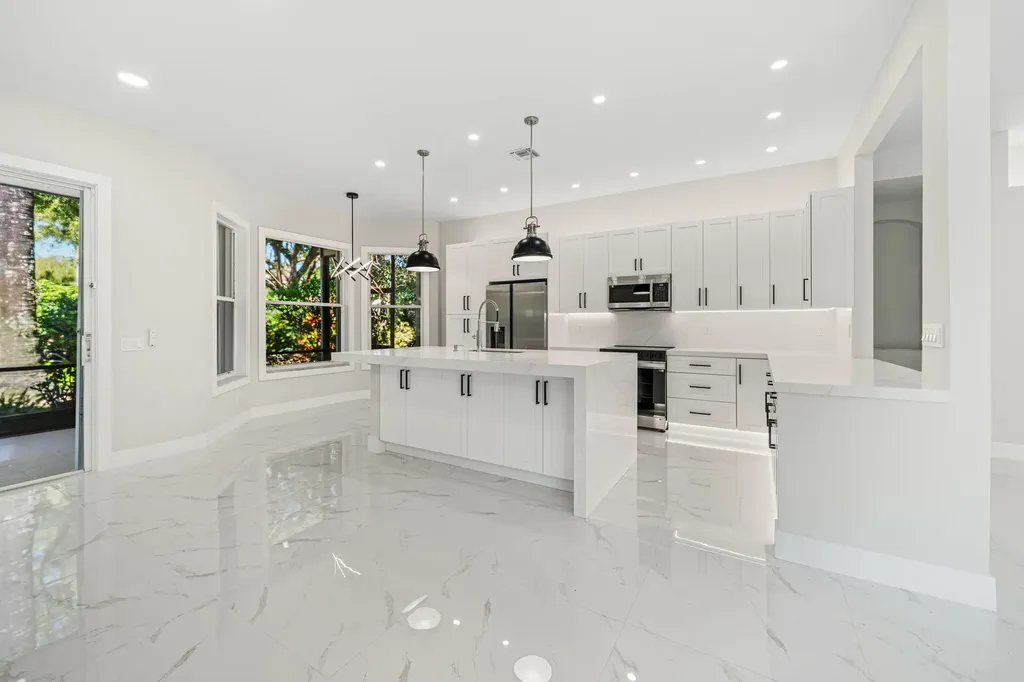 11431 Lanai Lane E Boynton Beach FL 33437