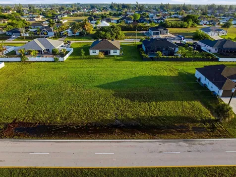 2623 Tropicana Parkway W Cape Coral FL 33993