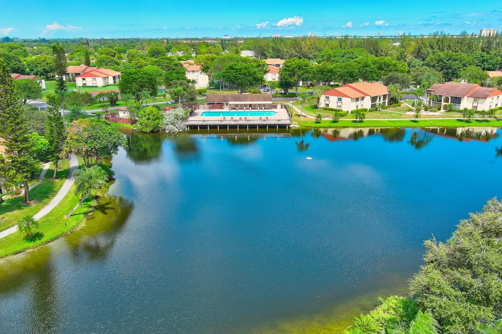 4961 Sable Pine Circle West Palm Beach FL 33417